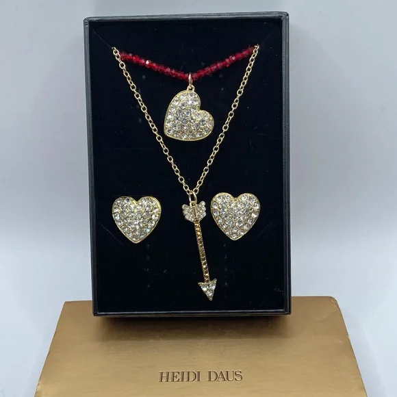 Heidi Daus Anniversary Collection 3 Piece Necklace Earrings Set Heart Arr…